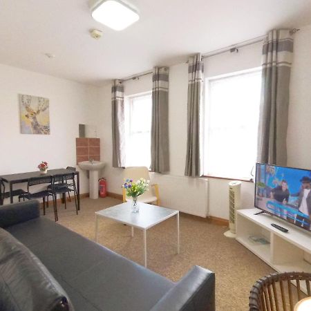 伦敦Carnation Flat A In Wembley公寓 外观 照片