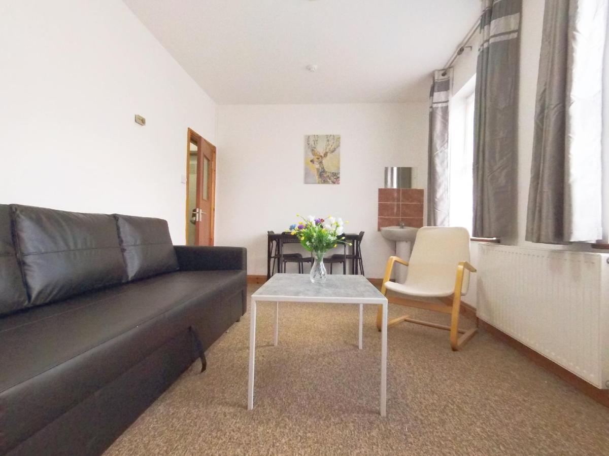 伦敦Carnation Flat A In Wembley公寓 外观 照片